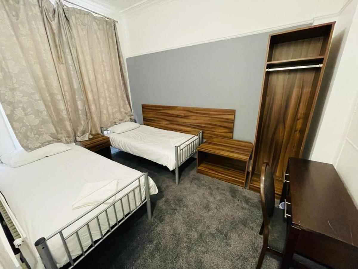 National Hotel Λονδίνο Εξωτερικό φωτογραφία